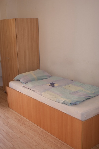 apartments-01-room-01