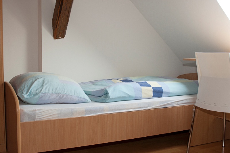 room-12-view-02