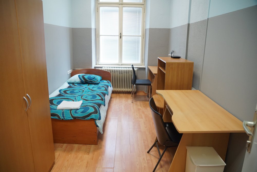 room-03-3