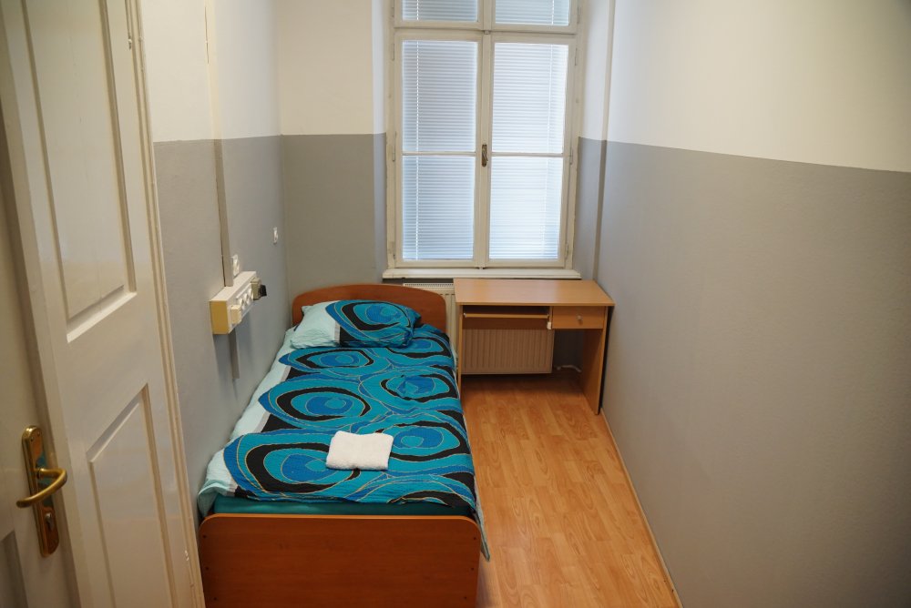 room-04-3