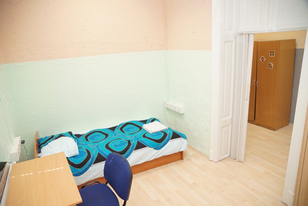 room-06-1